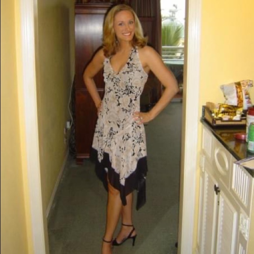 B Moss Size 2 Dress